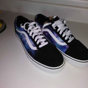Vans Galaxy Sneakers